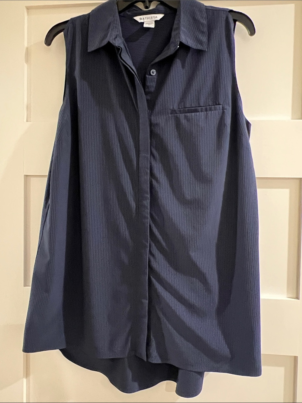 Athleta Navy Sleeveless Button-Front Tunic